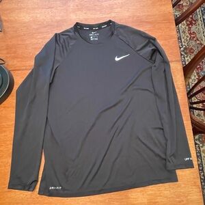 Mens Nike swim shirt UPF40+ dri fit black long sleeve